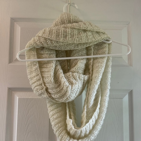 Cozy Cream Knit Infinity Scarf with Glistening Silver Detail - Picture 2 of 4